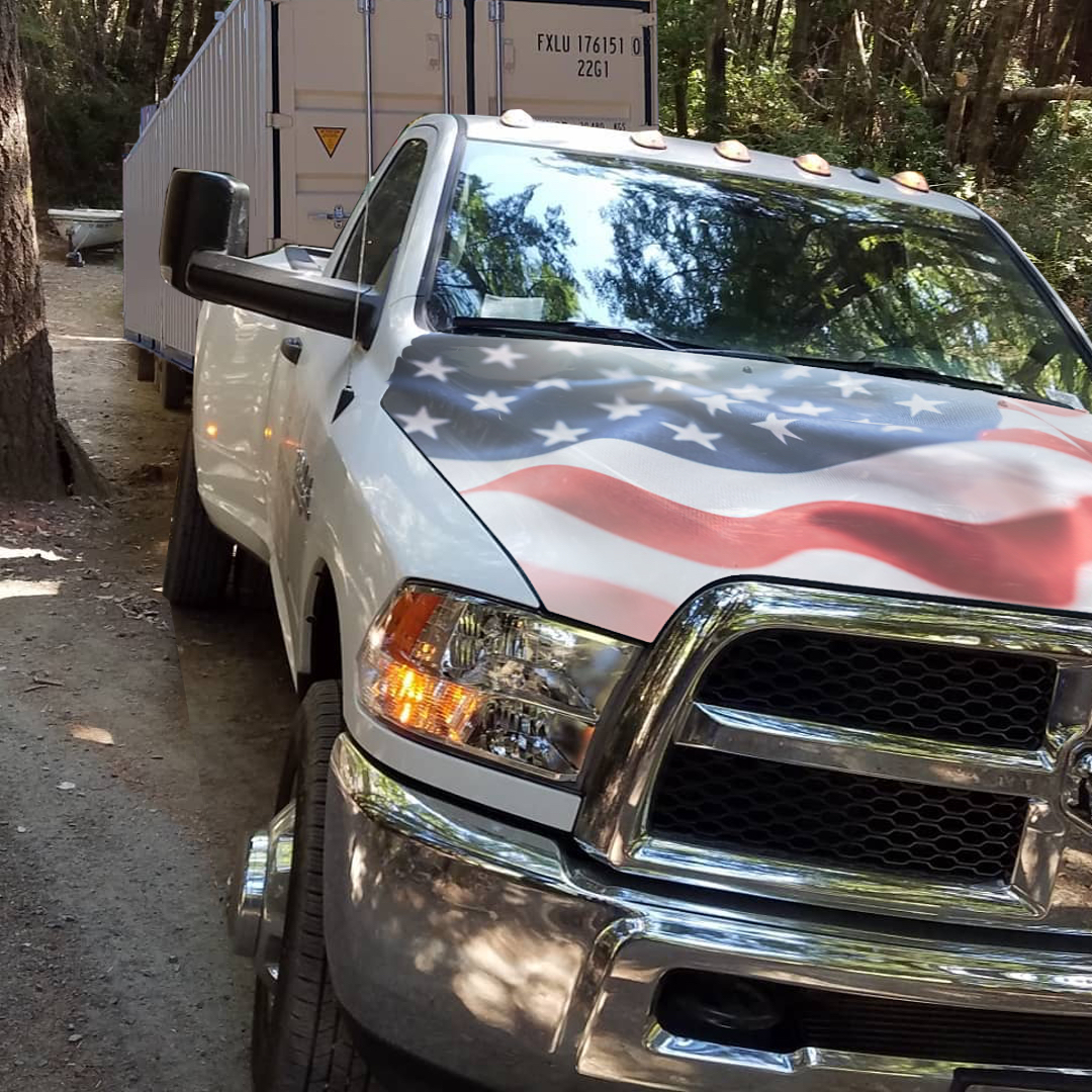 Truck_AmFlag_Hood